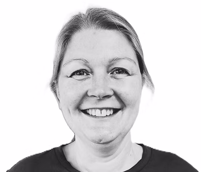 Kirsten Dey — Bookkeeper and Payroll Clerk, On Line Services